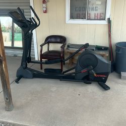 Life fitness X5 Elliptical 