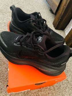 Running shoes