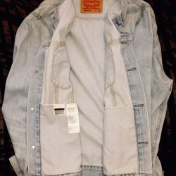 Levi’s-Jacket And Jean Pants Outfit  