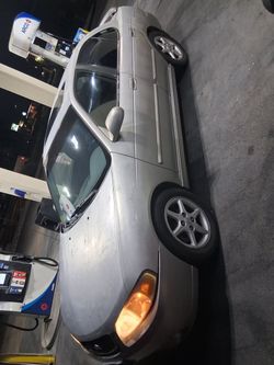 2001 Nissan Sentra o