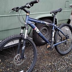 Diamondback Response Sport Mountain Bike