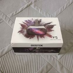 Destek VR Headset with Bluetooth Controller 