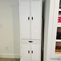 Modern Farmhouse Hutch/Storage Cabinet