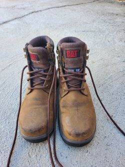 Woman's Caterpillar Size 7