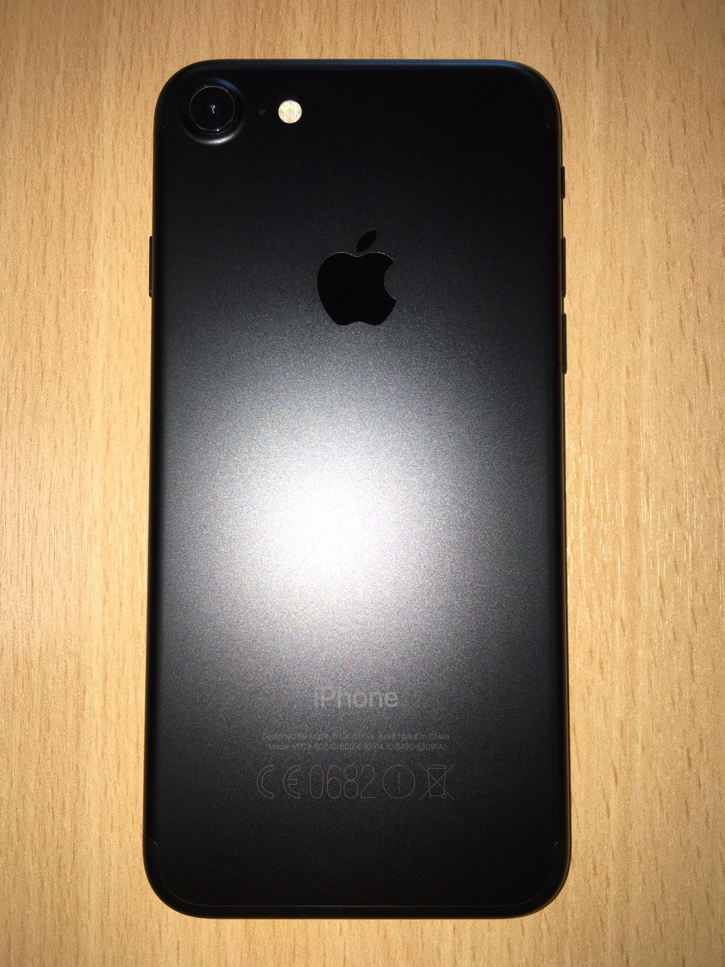 iPhone 7 Black - unlocked for any carrier