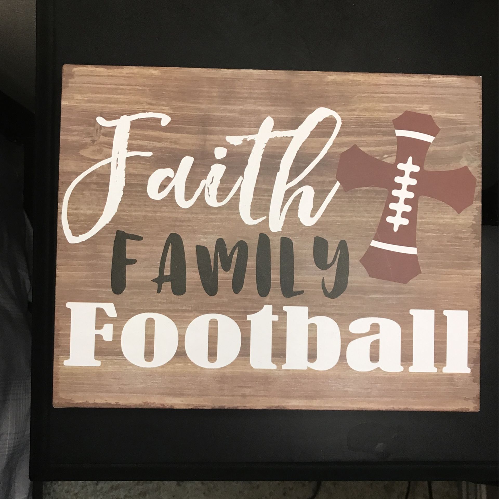 “Faith, Family, Football” Home Decoration