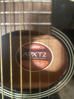 Yamaha amplifier guitar/ acoustic