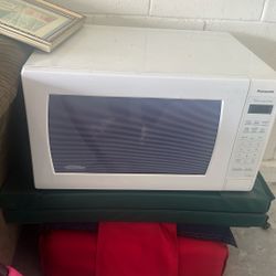 Panasonic microwave 