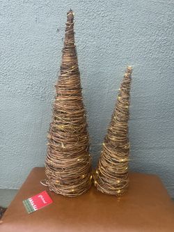 Lighted Rattan Christmas Table Tree Decor. 