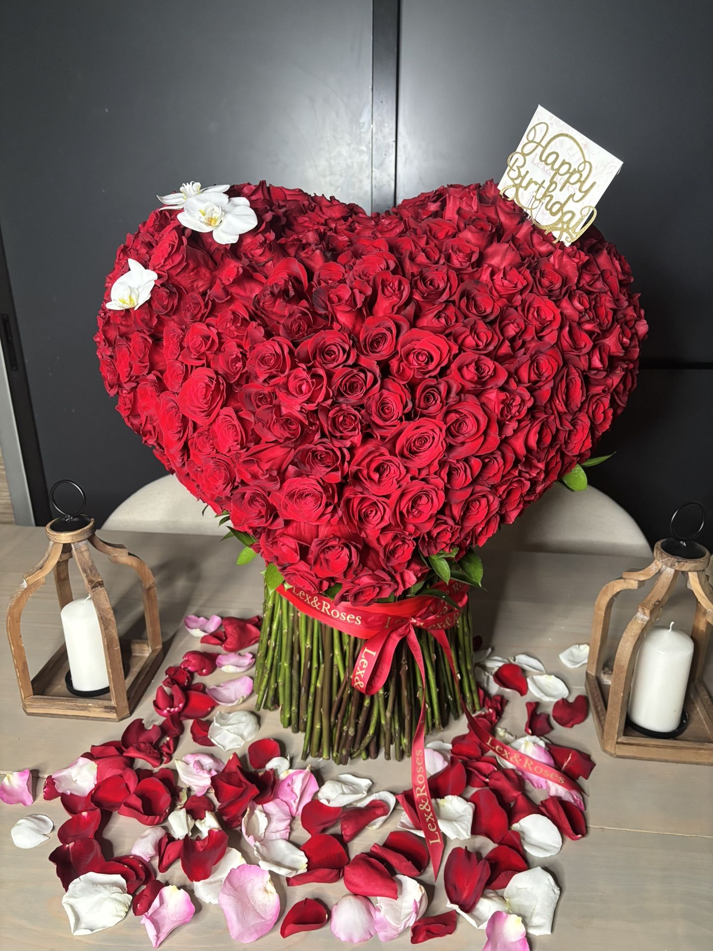 Lex and Roses Heart Bouquet - Red