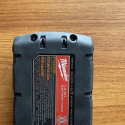 Milwaukee M18 1.5 Ah Battery 48-11-1815 ** NEW & GENUINE **