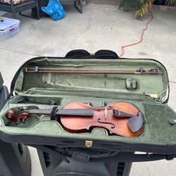 Violin 4/4  Kaiser