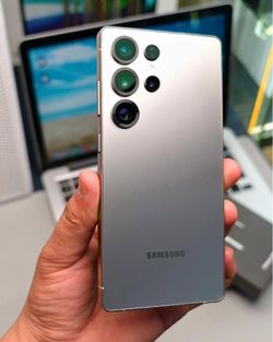 Samsung Galaxy s25 Ultra 5G Unlocked
