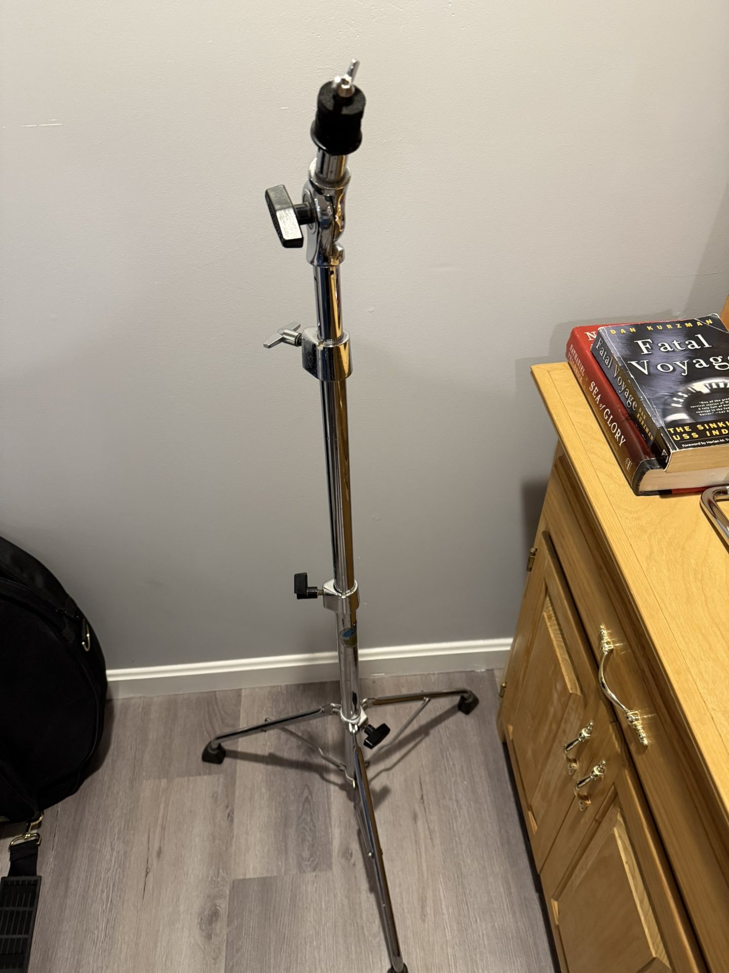 Cymbal Stand.    Very Sturdy