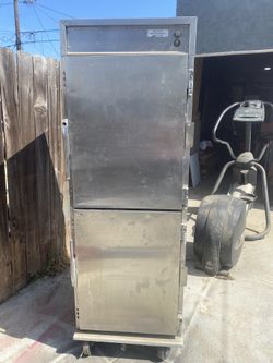 Cooling Cabinet