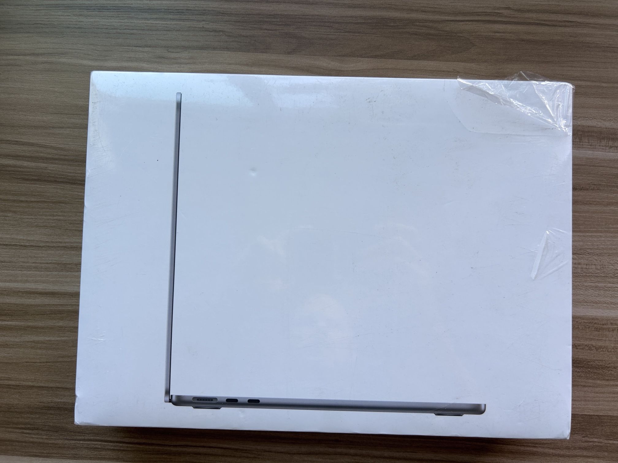 New, Unopened | 2022 MacBook Air A2 (8-core, 256GB SSD)