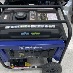 Westinghouse WGen5300DFcv Dual Fuel Portable Generator. 