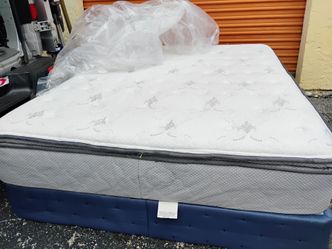 Sealy like New