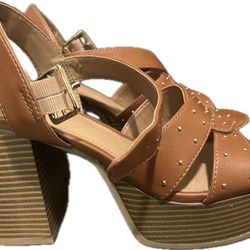 Chunky Ankle Strap Platform Heeled Sandals By report Size 7.5