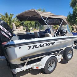 Tracker  Tundra. V18 .HULL ALUMIUM ALLOY 