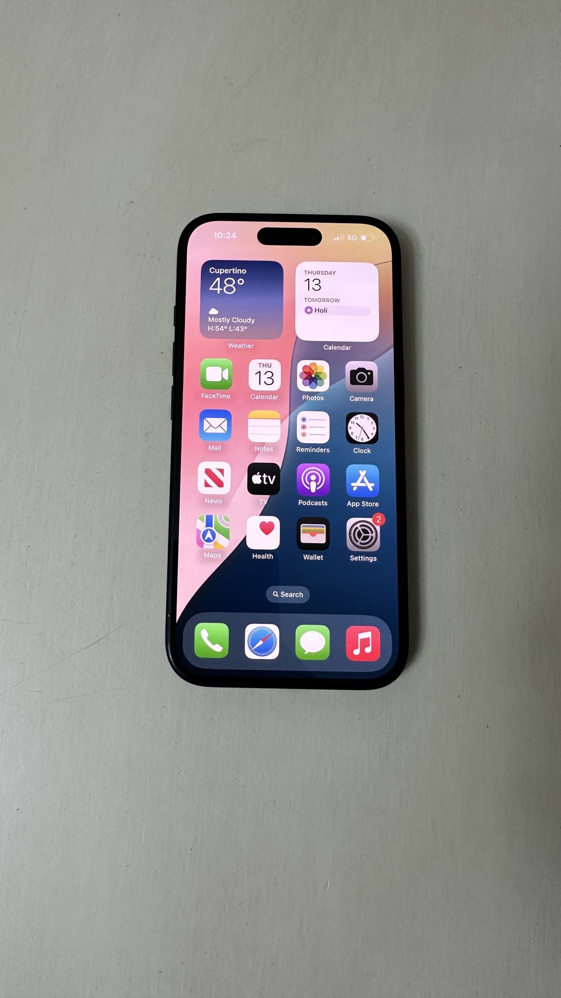 iPhone 16 128GB Verizon Clean ( MacBook )