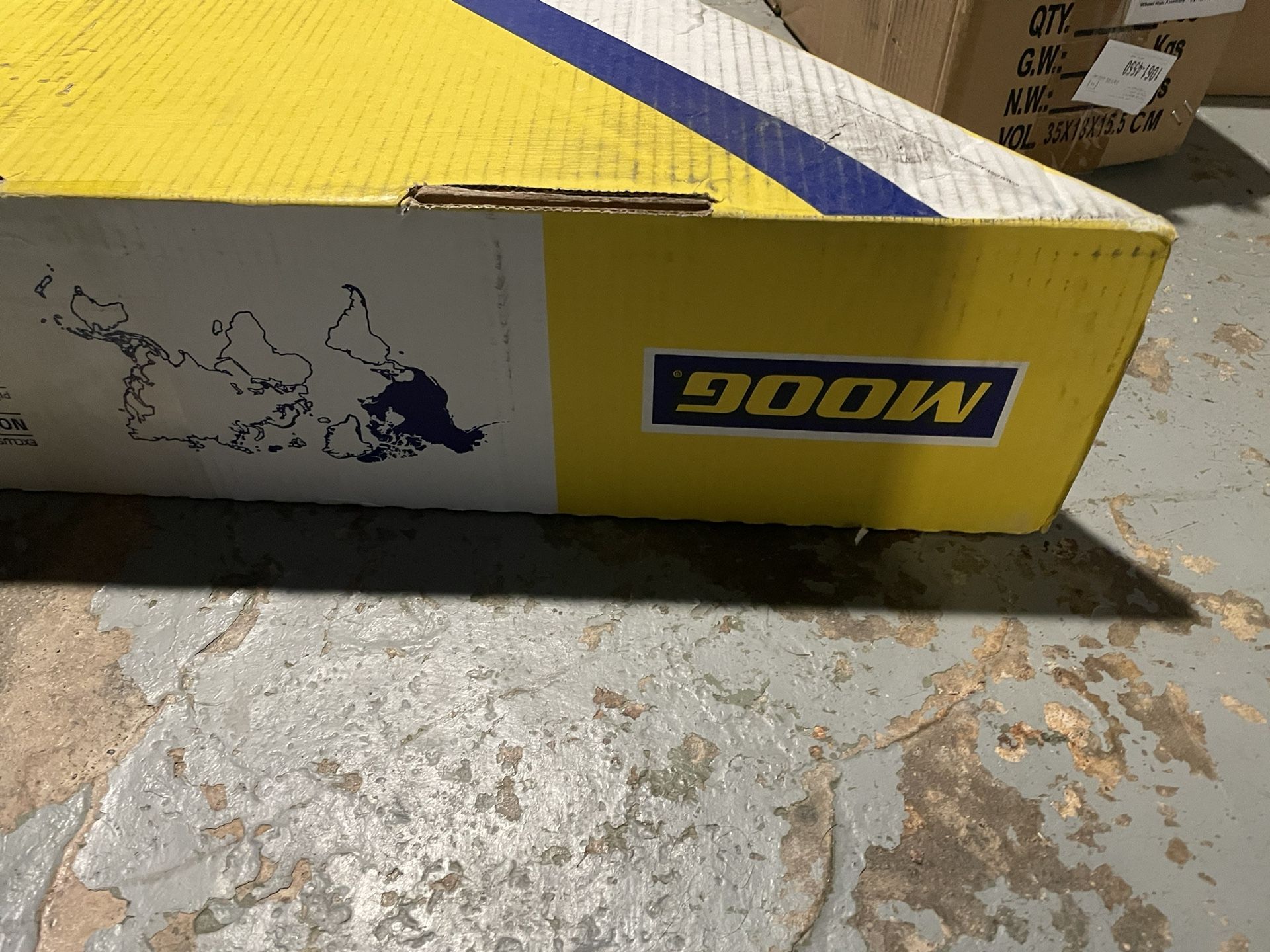 MOOG Control Arm W Ball Joint New