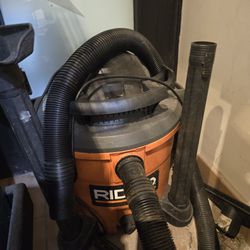 Wet/Dry Vacuum 