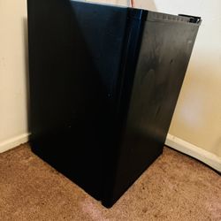 Mini Fridge | Haier 