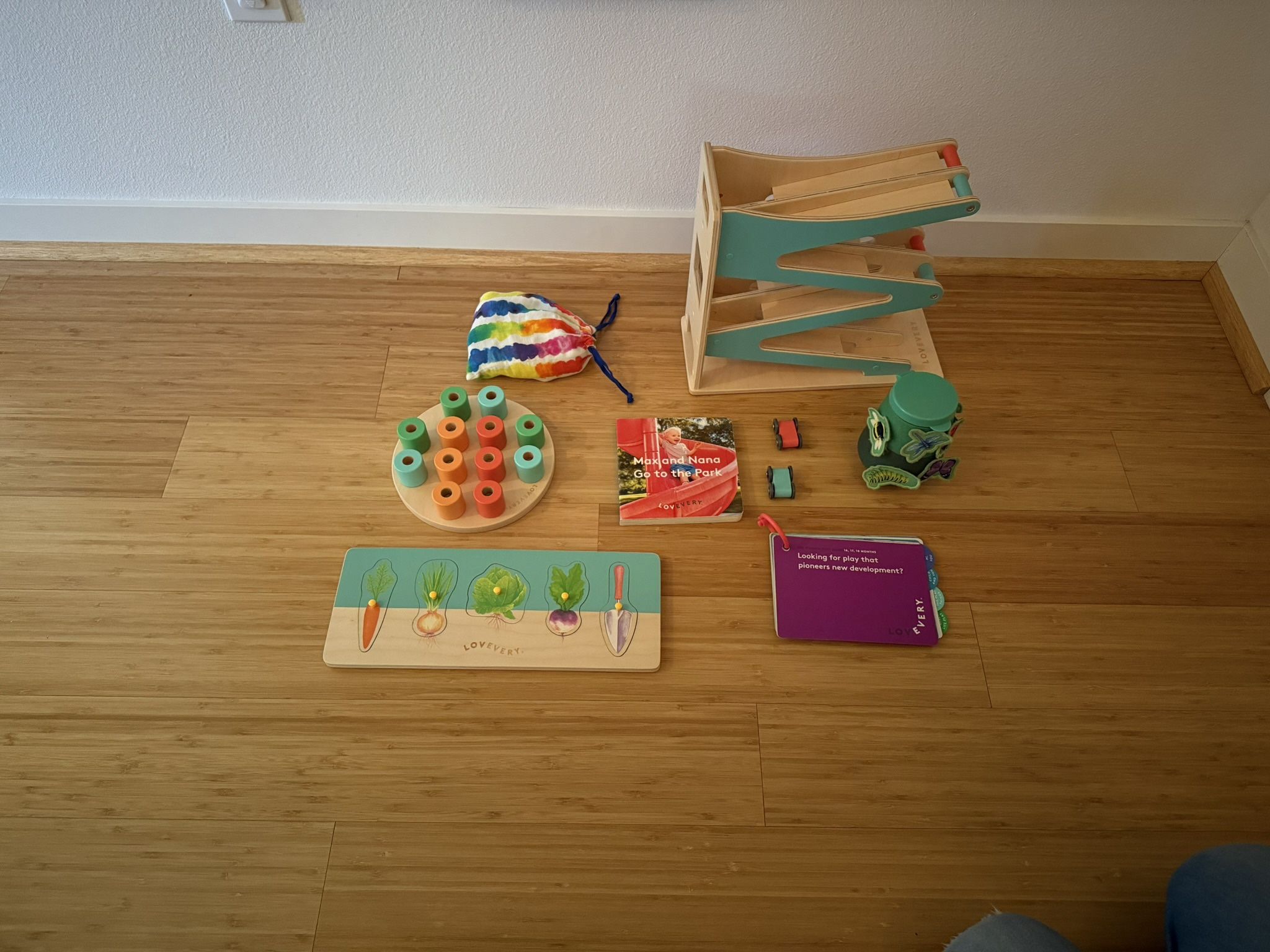 Lovevery Play Kits 8 FULL SETS 1 - 18 months