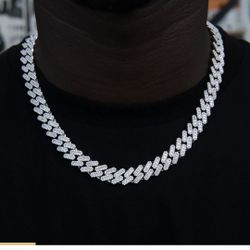 GLD Diamond Baguette Cuban 12 Mm White Gold Mens Necklace