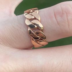 10k Rose Gold Cuban Ring 