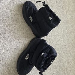 The North Face 700 Snow Boots Sz 10