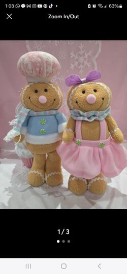 Pastel Standing Gingerbread Couple Plush Greeters