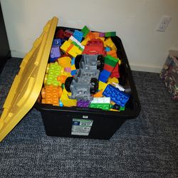 Mega blocks