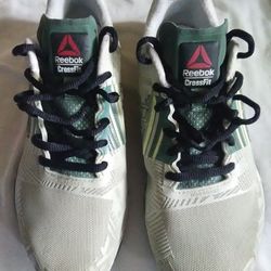 REEBOK CROSSFIT SHOES SIZE 7 WOMEN 