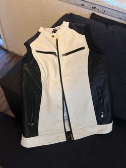 Very nice Juniors jacket vest