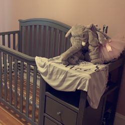 Baby Crib And Changing Table