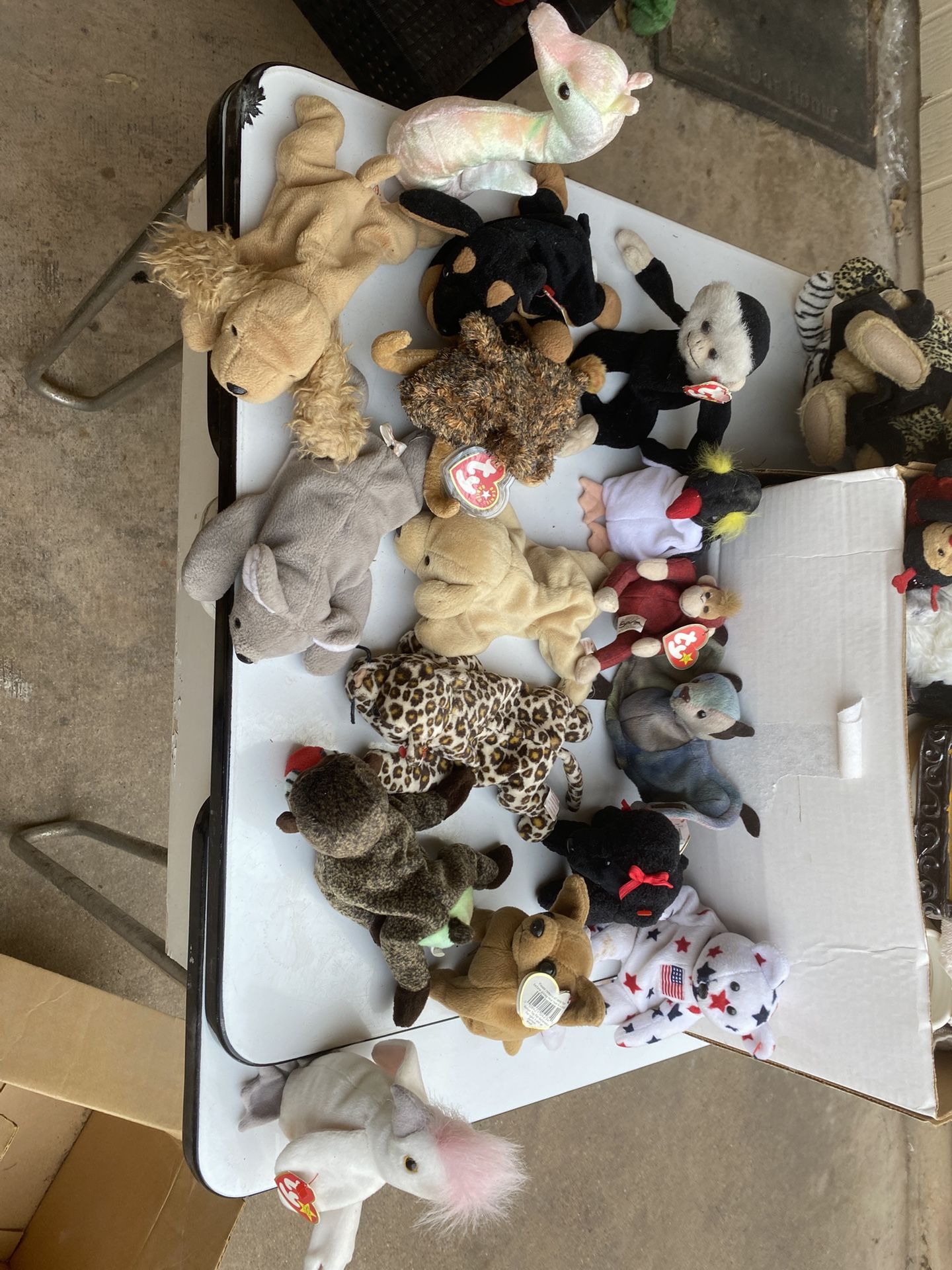 17 Beanie Babies 5 Stuffed Animals