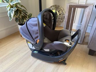 Chicco KeyFit 35 Infant Car Seat + Base