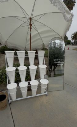 Flower cart bloom bar