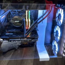 Gaming Pc With Gaming Monitor Together 