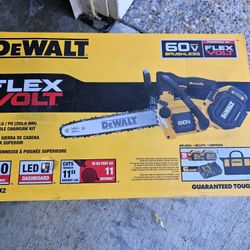 Dewalt FLEXVOLT 60V MAX 14 in. Cordless Battery Powered Top Handle Chainsaw Kit with (2) FLEXVOLT 9 Ah Batteries & Charger