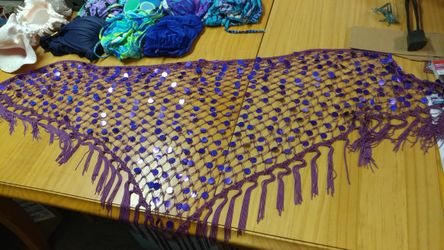 Scarf/Shawl, Purple w sparkle circles