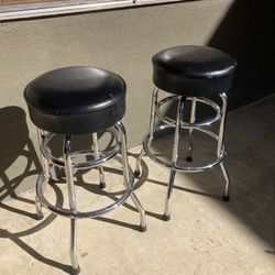 Pair Of Circle Top Armless Barstool Chrome Bar Stools