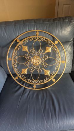 Gold Metal Scrollwork Wall Art – Round Decorative Accent - 24" x 24"