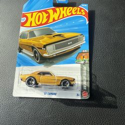 67 CAMARO hot wheels 