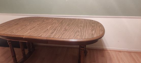Solid Wood Dinning Table