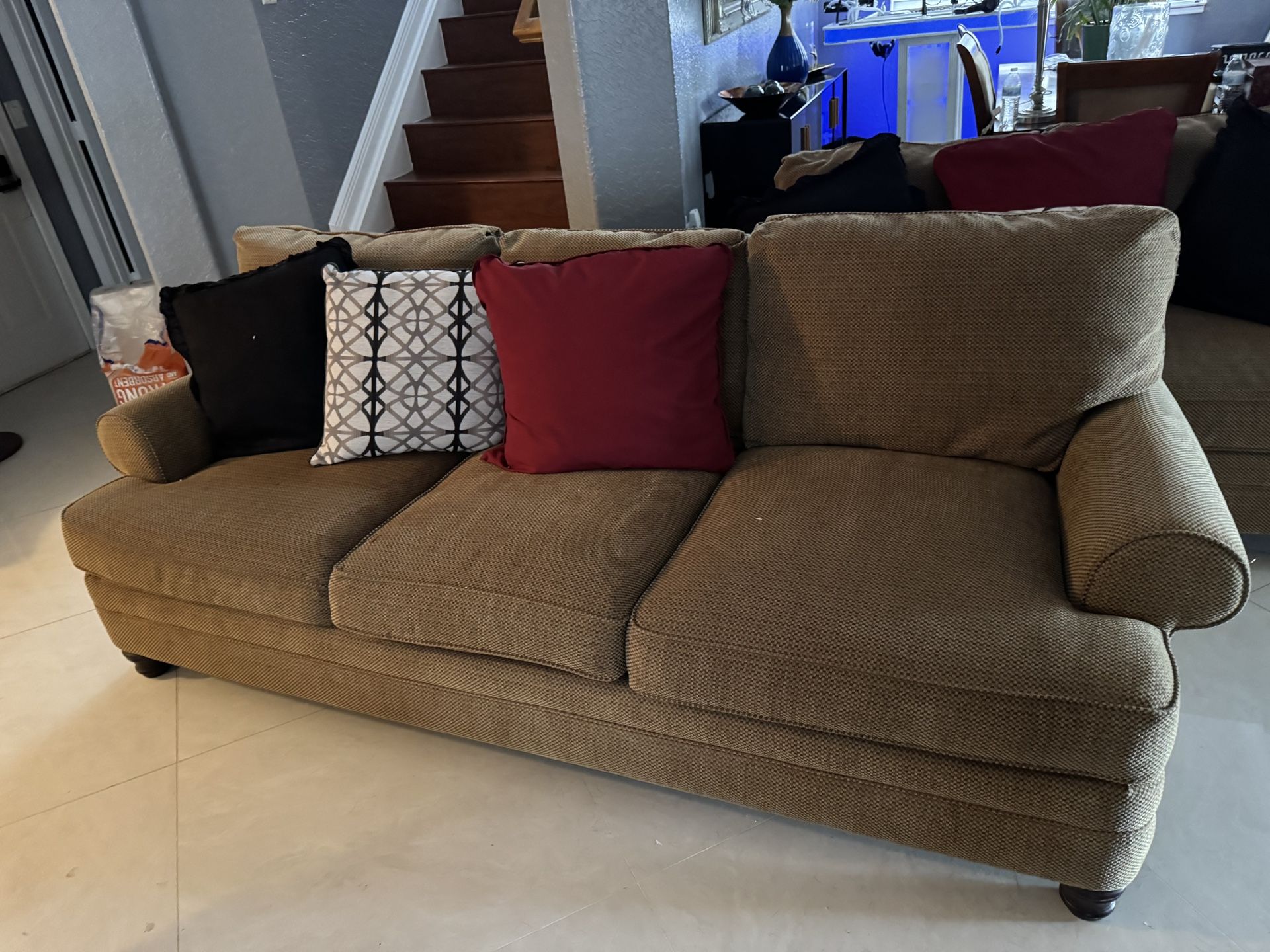 2 piece Couch