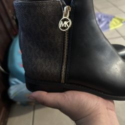 Michael kors booty