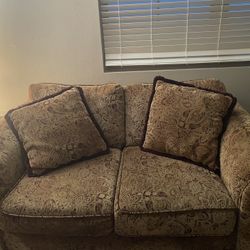 Vintage Style Couch 